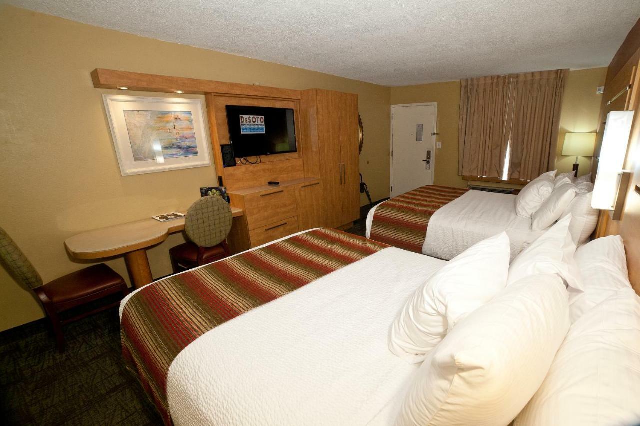 Desoto Beach Hotel Tybee Island Екстер'єр фото
