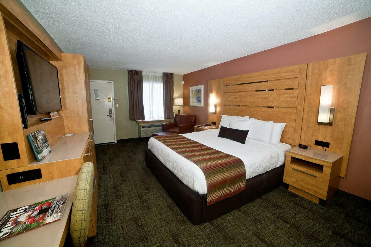 Desoto Beach Hotel Tybee Island Екстер'єр фото